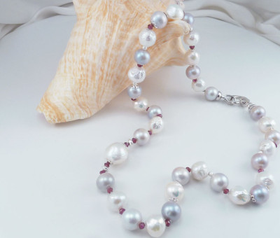 Pearls and fashion. Designer pearls jewelry created by Jewelry Olga Montreal Canada