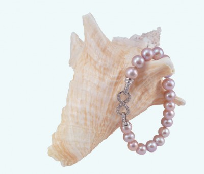 Designer pearl jewelry bracelets by Jewelry Olga Montreal Canada