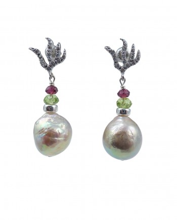 Pearl earrings bronze Chinese Kasumi pearls. Modern pearl jewelry by Jewelry Olga Montreal Canada