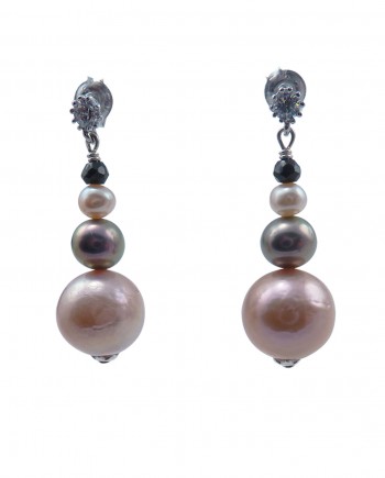 Pearl earrings pink silvery pearls. Modern pearl jewelry by Jewelry Olga Montreal Canada