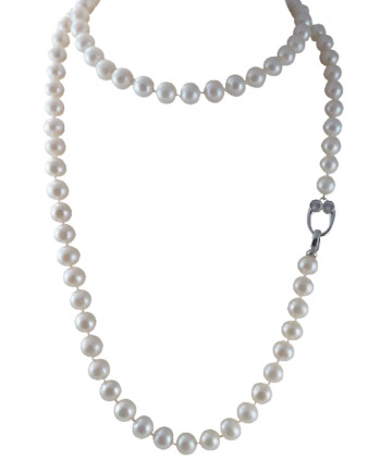 Long classic pearl necklace. Modern pearl jewelry by Jewelry Olga Montreal Canada